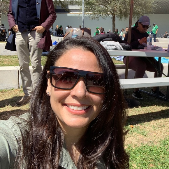 Meet your Posher, Tatiana - Picture 1 of 1